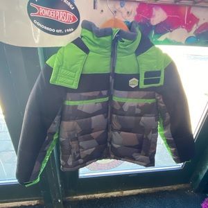Youth winter/ski jacket size s/8